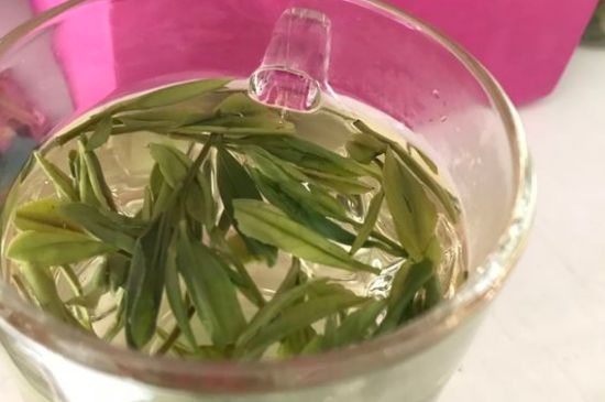 正常下一斤茶葉能喝多久，一個(gè)人一般一個(gè)月喝多少茶葉