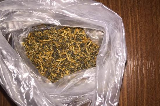 金駿眉染色鑒別帶圖，金駿眉染色如何分辨