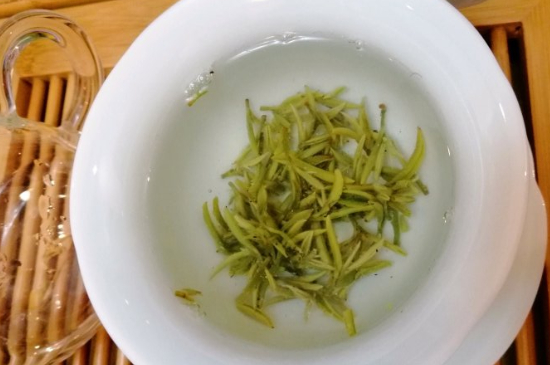 炒青茶為什么便宜，炒青綠茶好喝嗎？