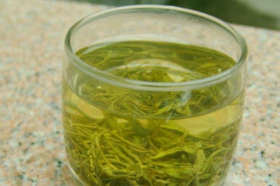 茉莉香精茶的鑒別方法，茉莉茶加香精怎樣識別？