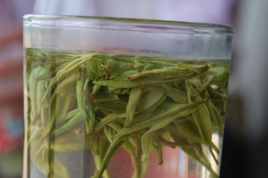 白茶的年份是怎么區(qū)分，如何辨別白茶年份