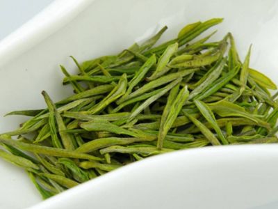 白茶顏色變黃還能喝嗎，發(fā)黃的白茶好不好？