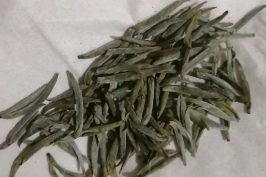 過期茶葉的八大妙用，過期的陳茶葉還能干什么用？