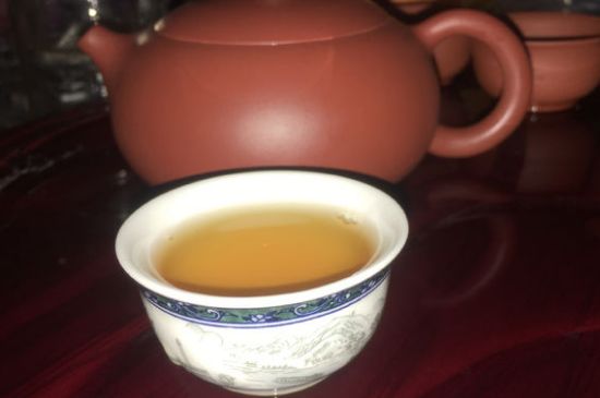 200一斤的茶葉算不算好，兩百一斤買的是中低檔茶