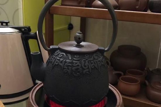 鐵壺生銹燒的水有害嗎，鐵壺內壁生銹怎么辦