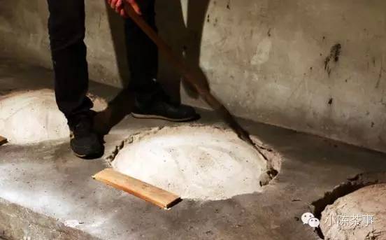 怎樣炭焙巖茶？揭秘武夷巖茶的炭焙技藝