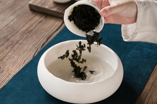 茶洗與茶盂區(qū)別圖片，怎樣使用茶盂和茶洗