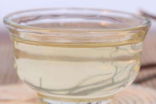 茉莉龍珠什么季節(jié)喝，夏天適合喝茉莉龍珠茶