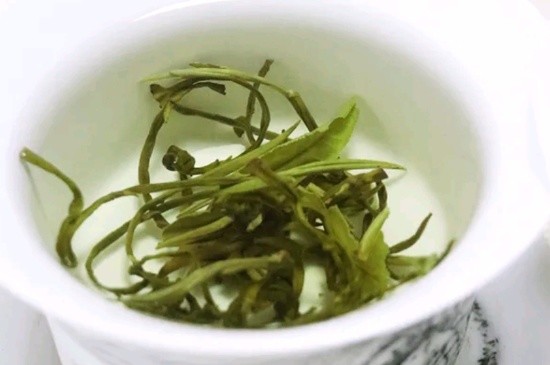 茉莉香珠跟龍珠有什么區(qū)別嗎，茉莉龍珠和茉莉香珠那個好？