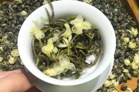 茉莉香珠跟龍珠有什么區(qū)別嗎，茉莉龍珠和茉莉香珠那個好？