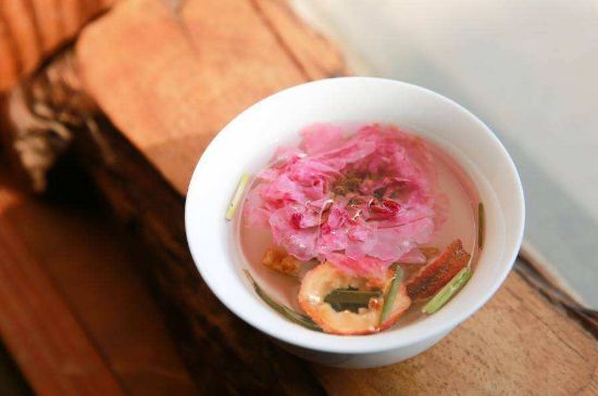 玫瑰花的最佳搭配，喝玫瑰花茶搭配什么喝好？