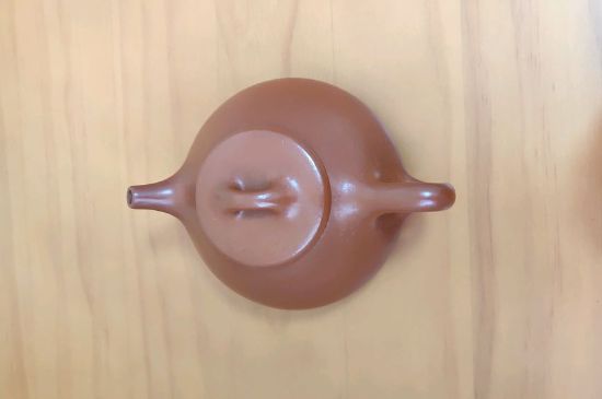 正宗紫砂壺多少錢一套，一套正宗宜興紫砂壺什么價格