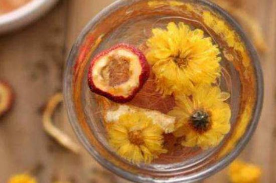 祛濕氣雙花茶，喝什么花茶祛濕氣排毒養(yǎng)顏