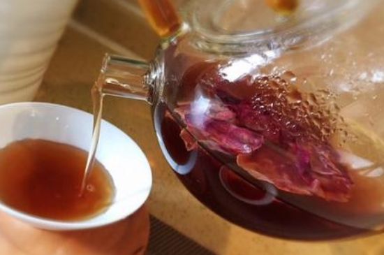 喝玫瑰花茶能祛斑嗎，玫瑰花茶有祛斑的功效嗎？
