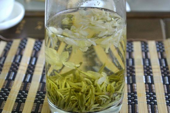 碧潭飄雪是什么檔次的茶，碧潭飄雪屬于什么檔次？