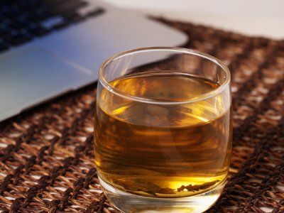 女孩喝茉莉茶的好處，茉莉花茶女生喝好嗎？