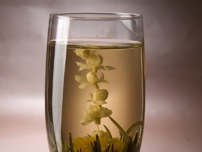 女孩喝茉莉茶的好處，茉莉花茶女生喝好嗎？