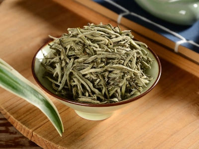 白茶煮好還是泡好喝，老白茶是泡還是煮？