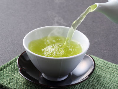 紅茶和綠茶的區(qū)別，常喝紅茶好還是綠茶好？