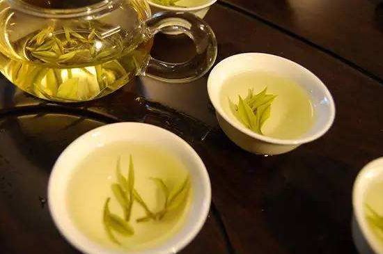 黃茶不適合哪些人喝，黃茶的功效與作用禁忌