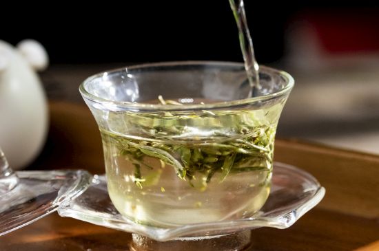 新白毫銀針和老白毫銀針的區(qū)別，新老白毫銀針的品質(zhì)特征