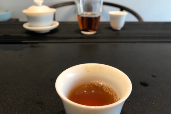 為什么喝巖茶會上火，巖茶喝多上火怎么辦？