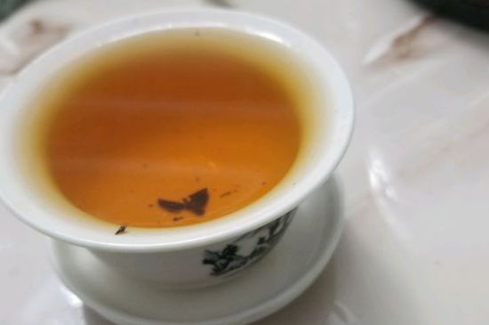 女人喝紅茶最佳時間，女人晚上喝紅茶好嗎