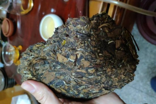 7年壽眉和2年白牡丹哪個好，老白茶壽眉與白牡丹的口感區(qū)別